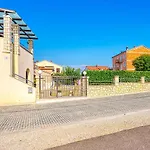 Marina 3 With Shared Pool Appartement *