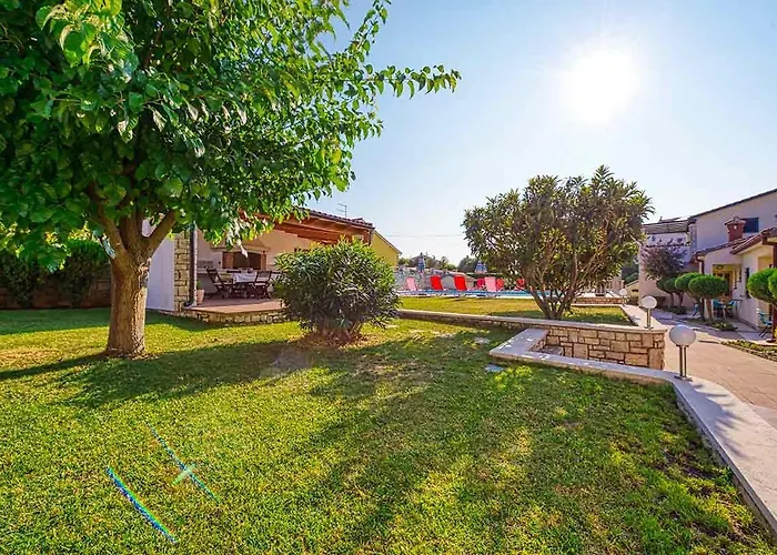 Apartamento Marina 3 With Shared Pool *