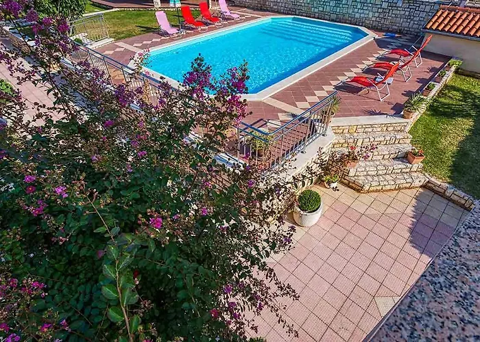 Apartamento Marina 3 With Shared Pool *